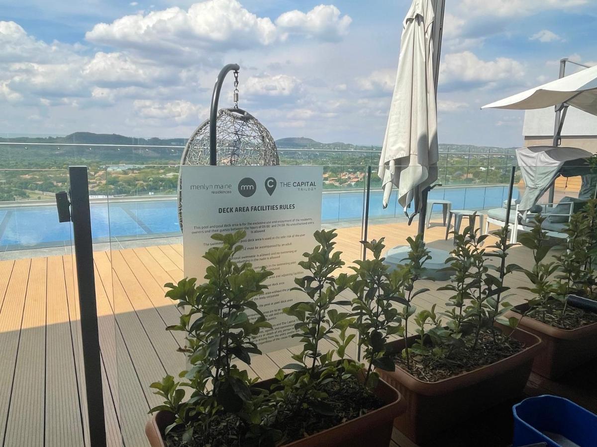 Menlyn Maine Trilogy Hotel Претория Екстериор снимка